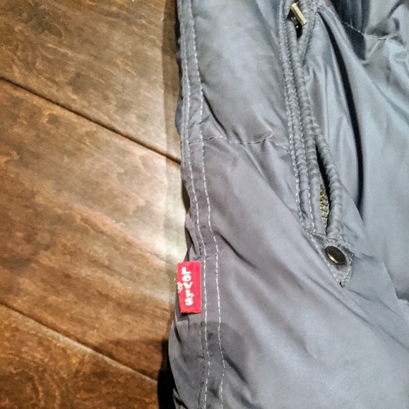 Men's Blue Levi Puffer - Picture 4 of 8